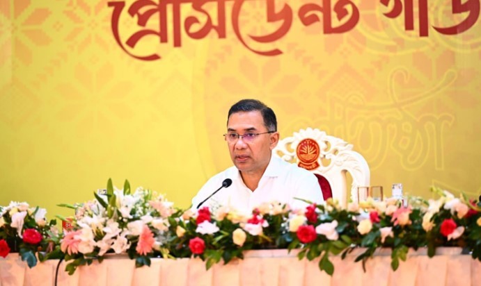 নিরাপত্তা কৌশলে সরকারপ্রধানকে জনগণ থেকে দূরে না রাখতে পিজিআরের প্রতি আহ্বান প্রধানমন্ত্রীর